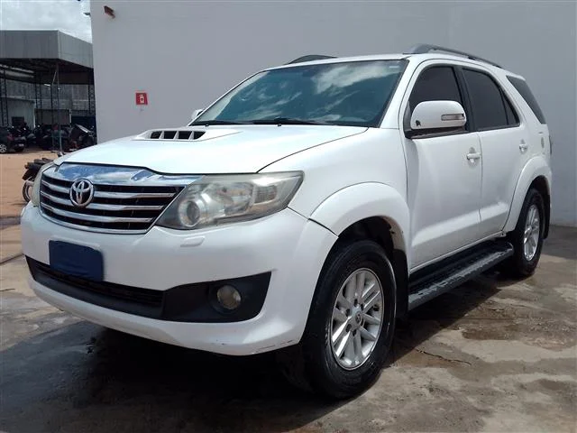  HILUX SW4 SRV 3.0 4X4 ANO 2014/2014