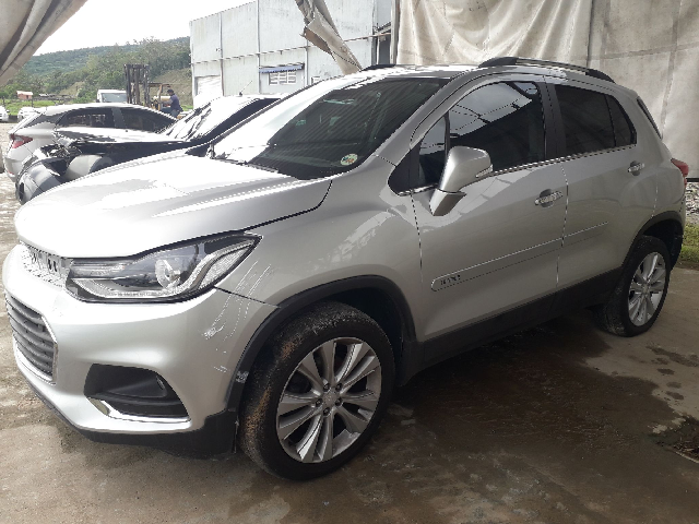  TRACKER PREMIER 1.4 ANO 2017 / 2018